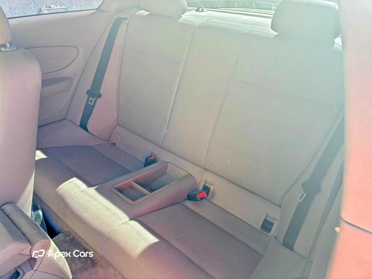 BMW Series 1 2011