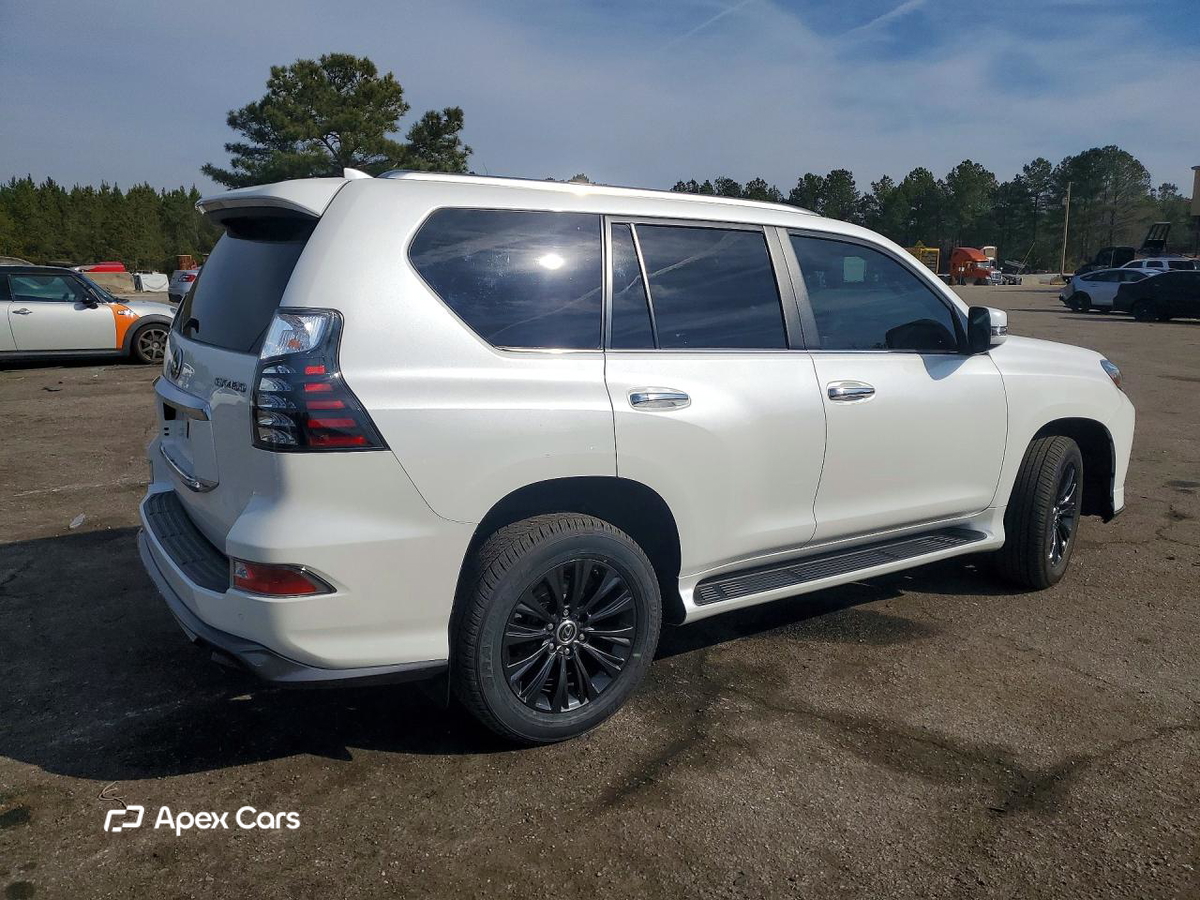 Lexus GX 2023