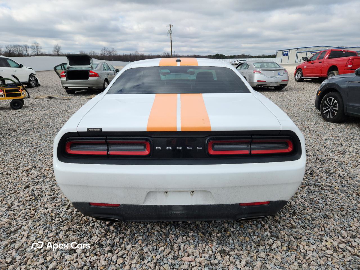 Dodge Challenger 2016