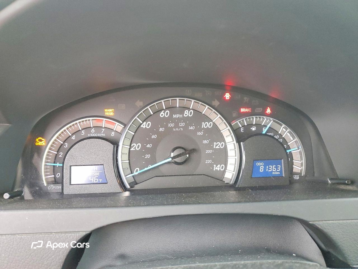 Toyota Camry 2012