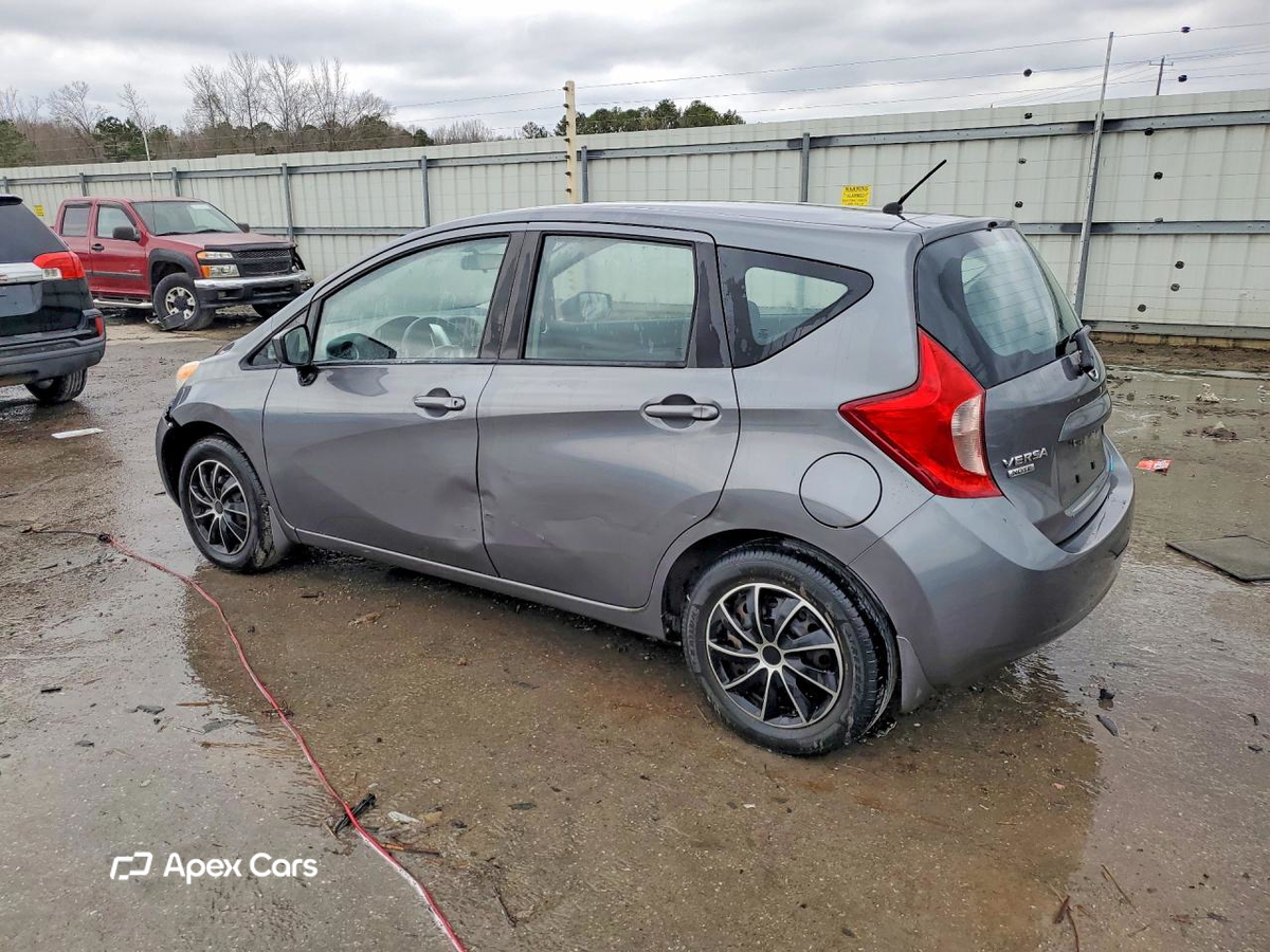 Nissan Versa 2016