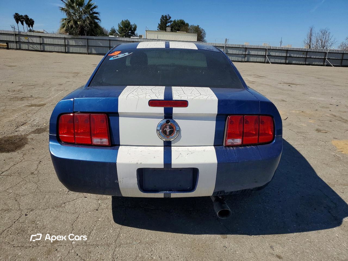 Ford Mustang 2007