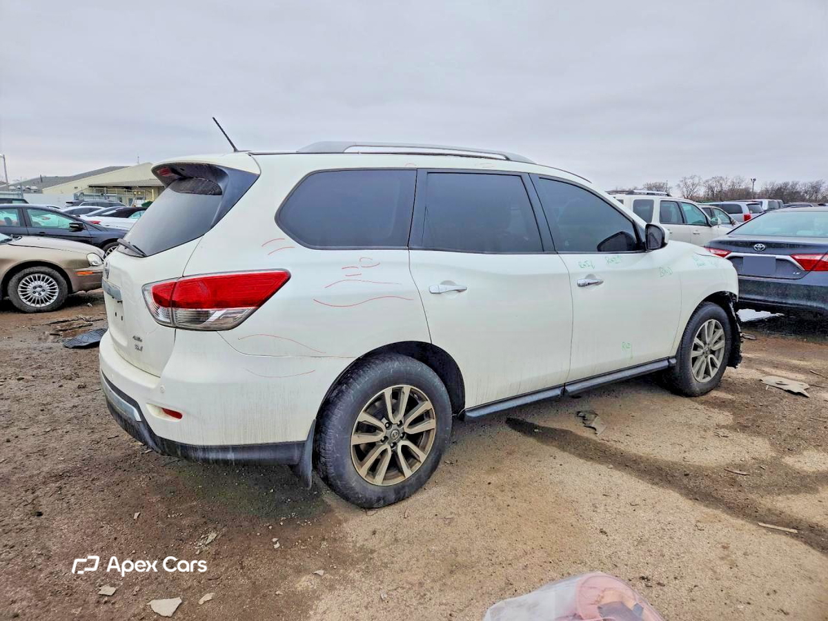 Nissan Pathfinder 2014