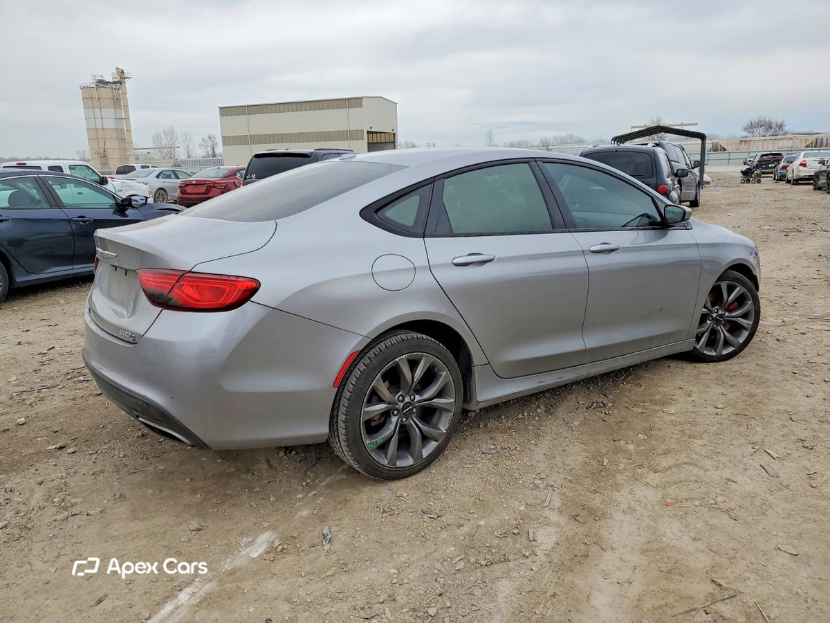 Chrysler 200 2015