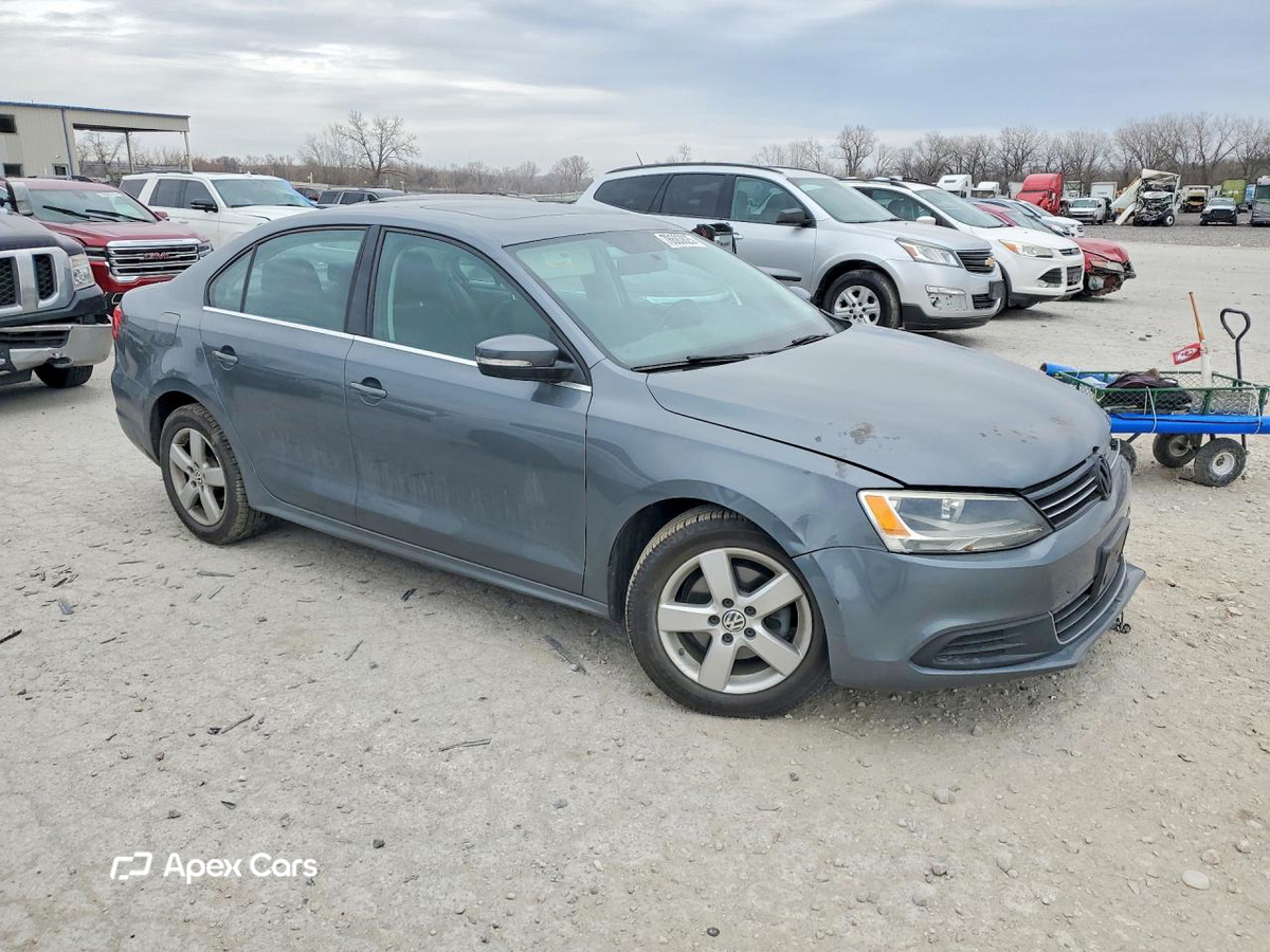 Volkswagen Jetta 2013