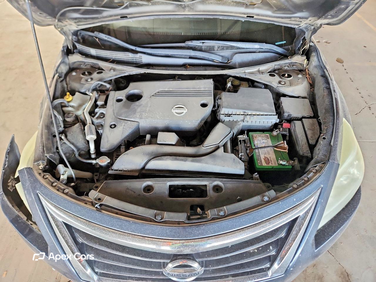 Nissan Altima 2014