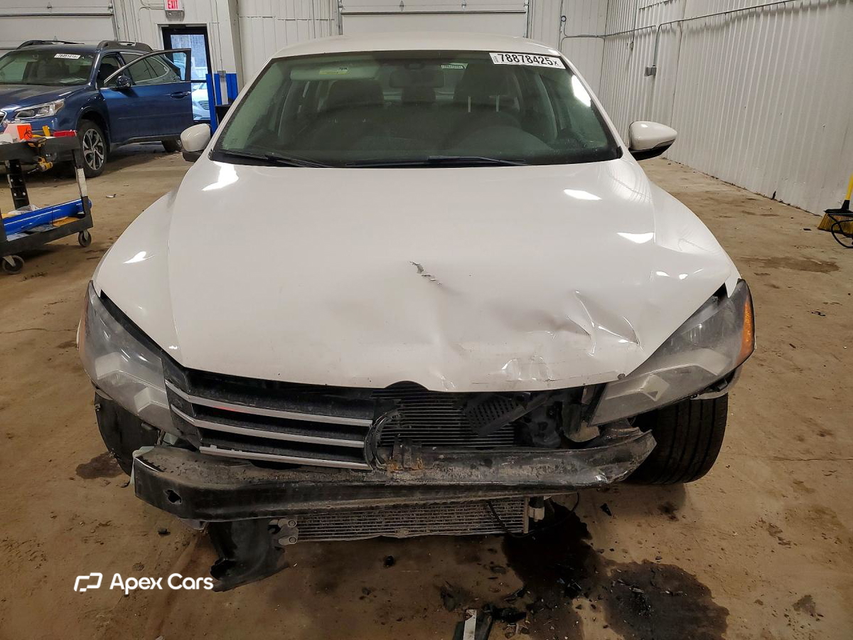 Volkswagen Passat 2012