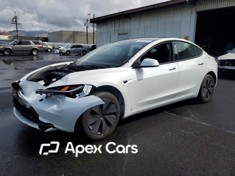 Tesla Model 3 2024 - Image 1 of 13