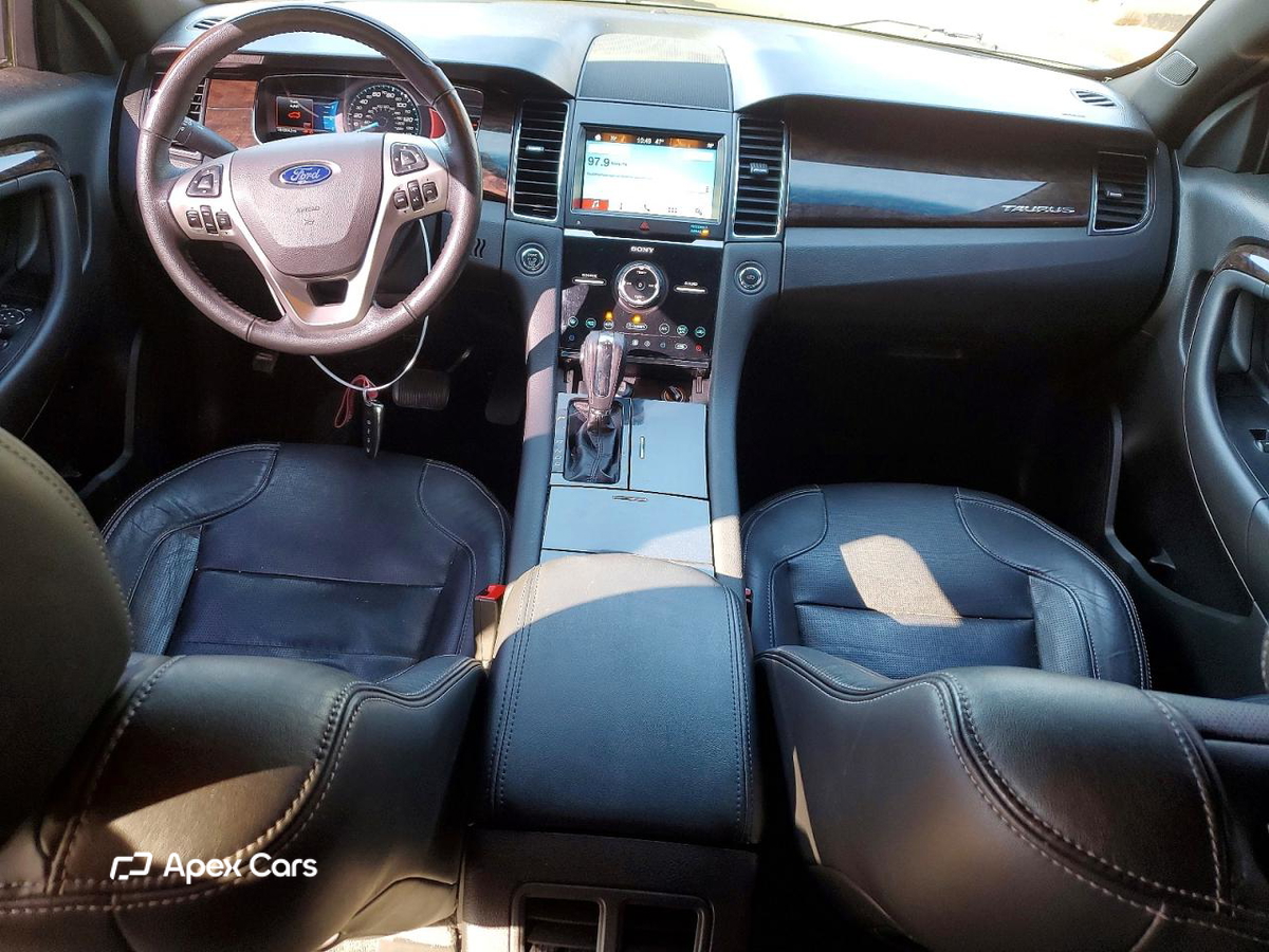 Ford Taurus 2017