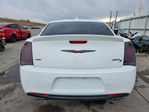 Chrysler 300 2022