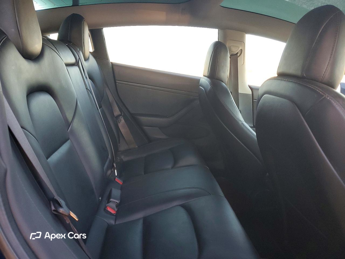Tesla Model 3 2018