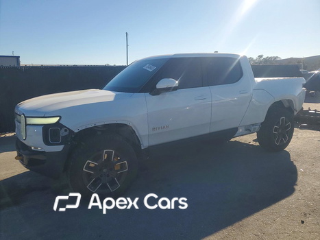 Rivian R1T 2023 - Image 1 of 13