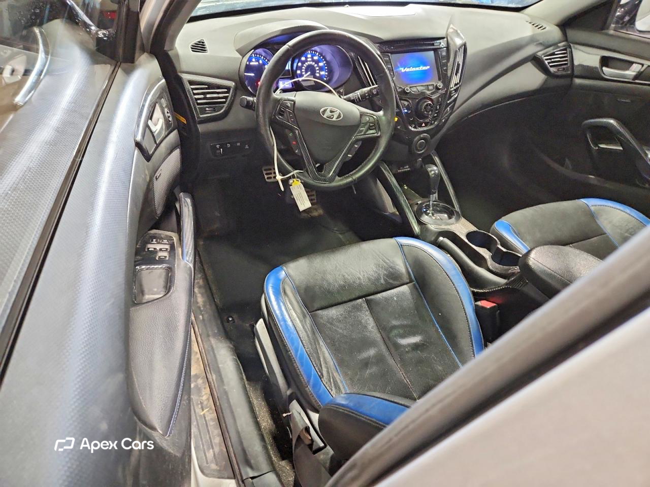 Hyundai Veloster 2013