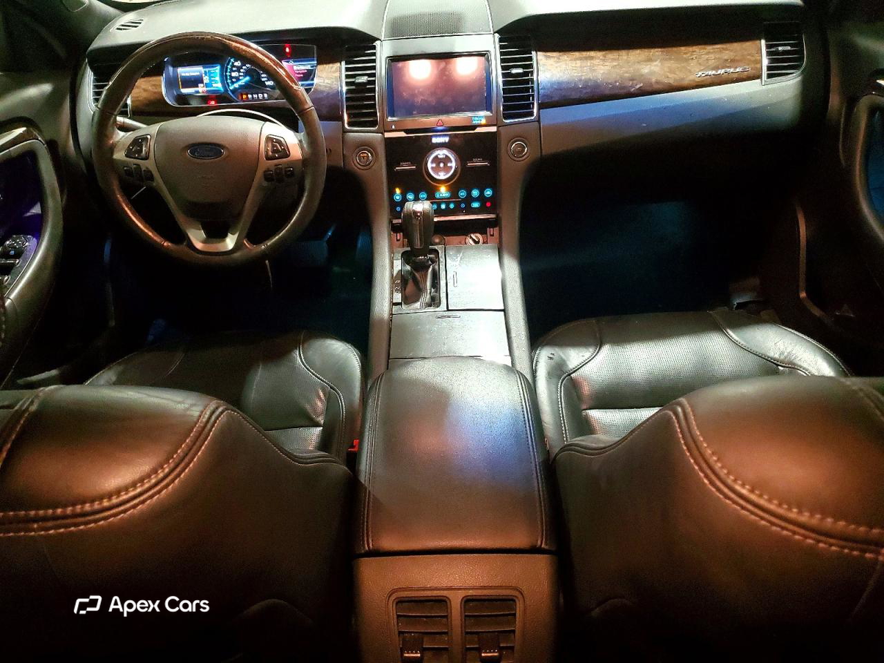 Ford Taurus 2016