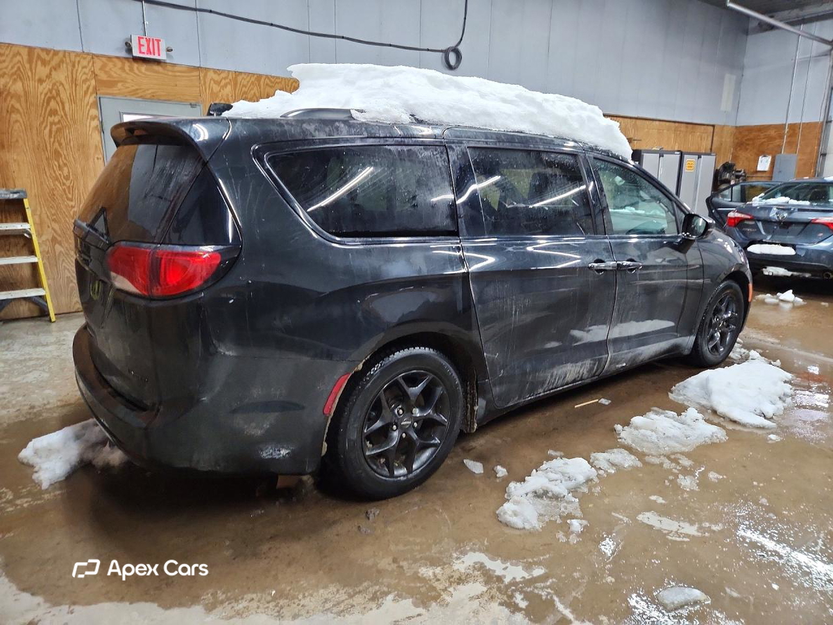 Chrysler Pacifica 2019
