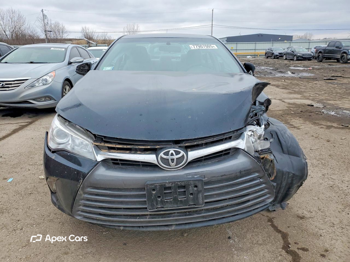 Toyota Camry 2016