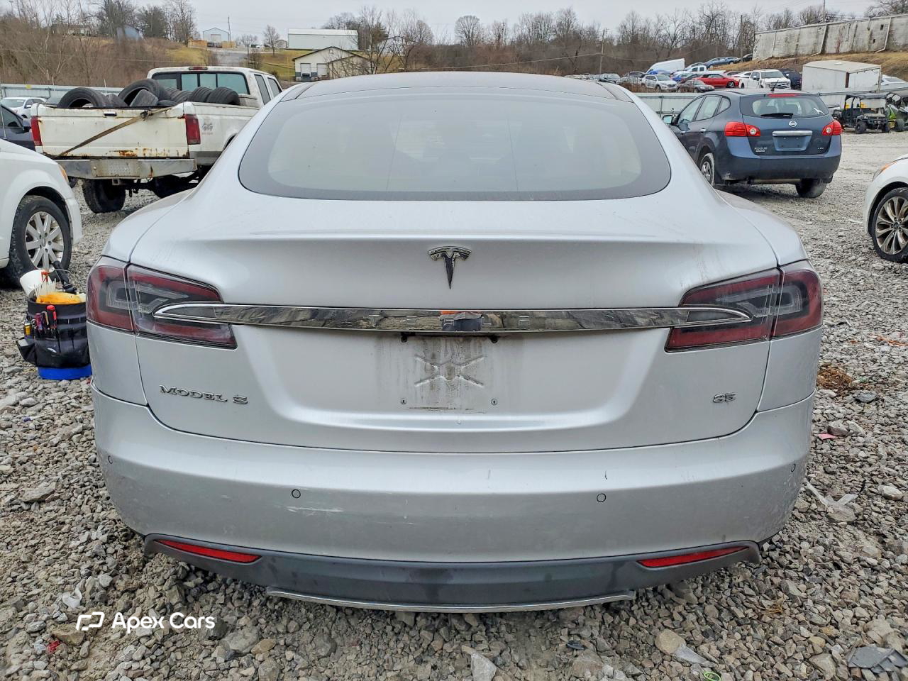 Tesla Model S 2014
