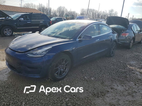 Tesla Model 3 2018 - Image 1 of 13