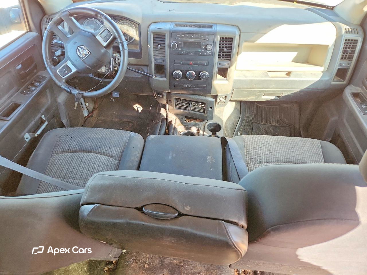Dodge RAM 2011