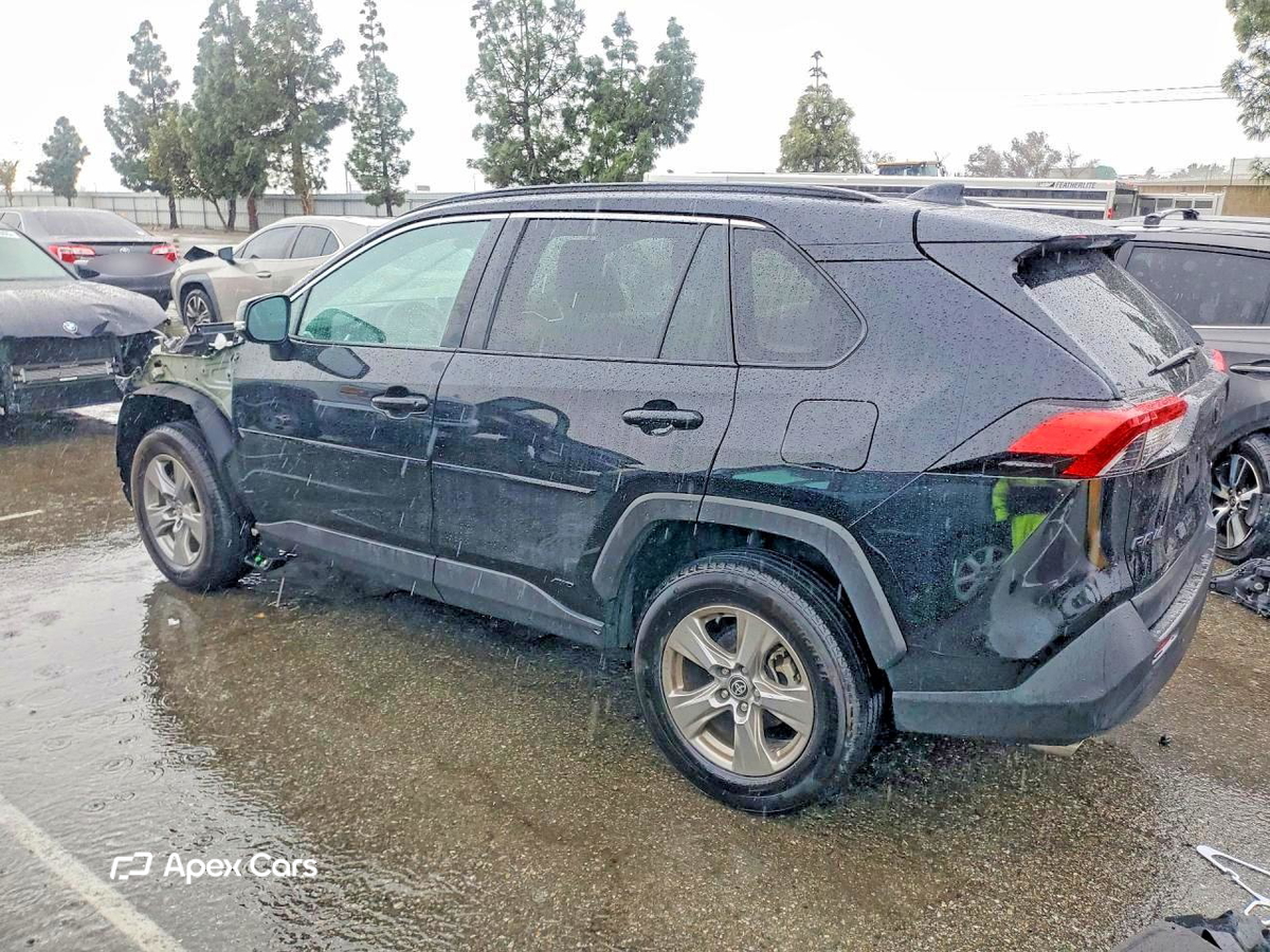 Toyota RAV 4 2025