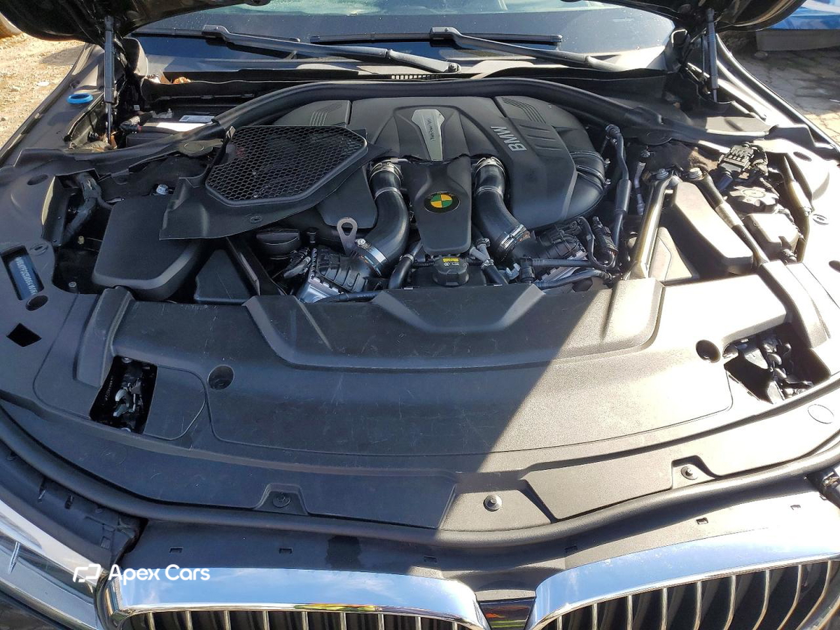 BMW Series 7 2016