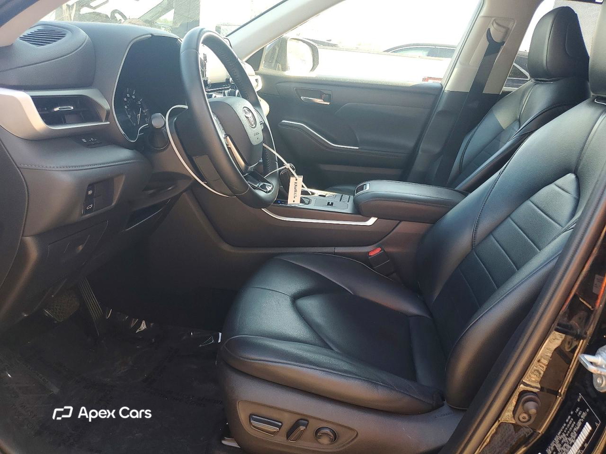 Toyota Highlander 2020