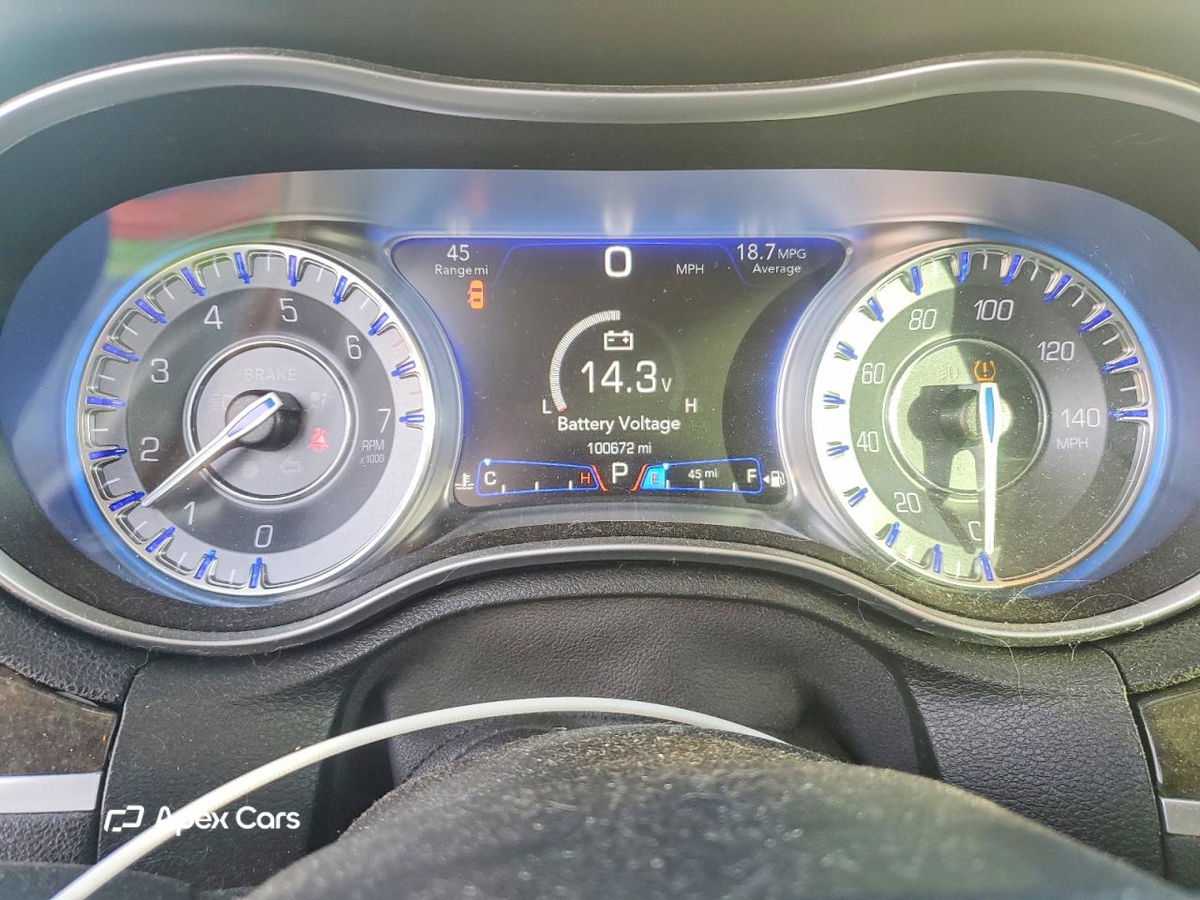 Chrysler 300 2016
