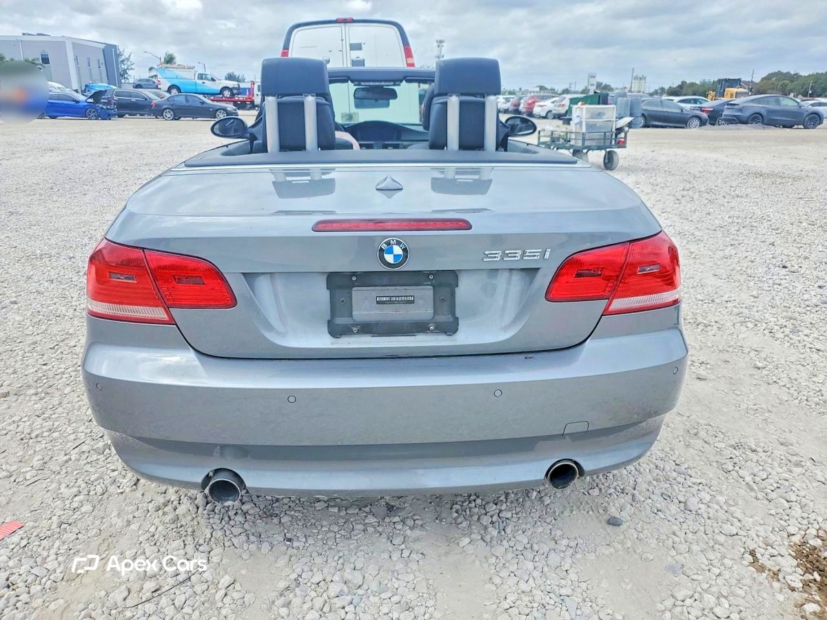 BMW Series 3 2009