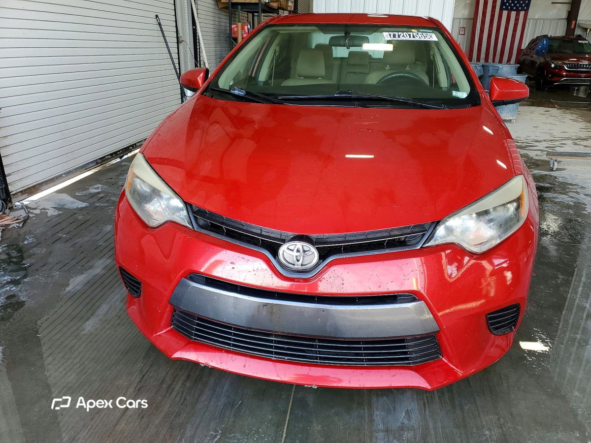 Toyota Corolla 2015