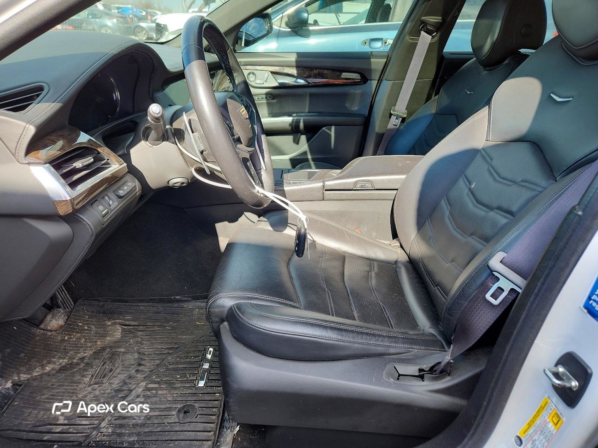 Cadillac CT6 2016