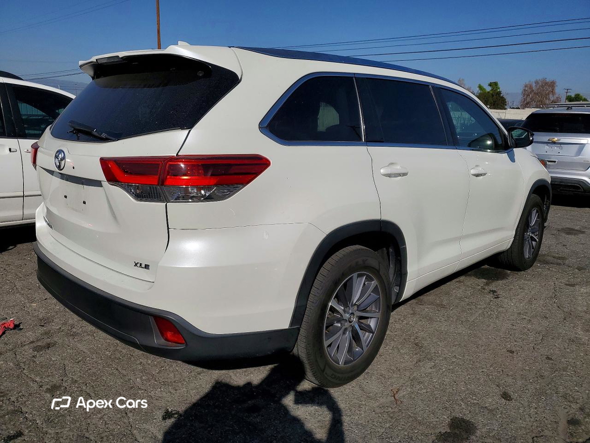 Toyota Highlander 2018