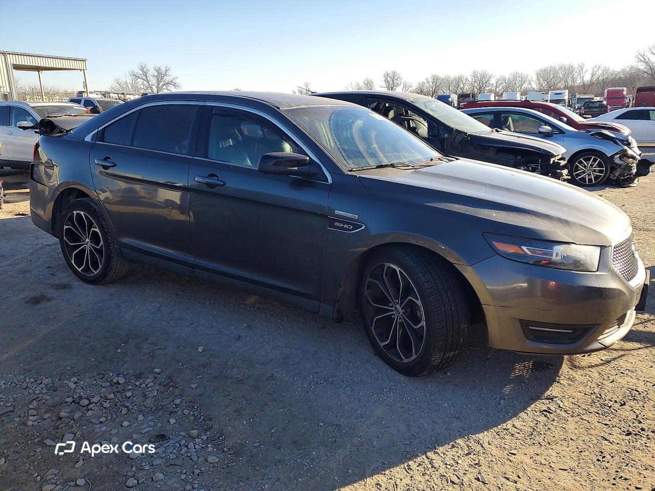 Ford Taurus 2016