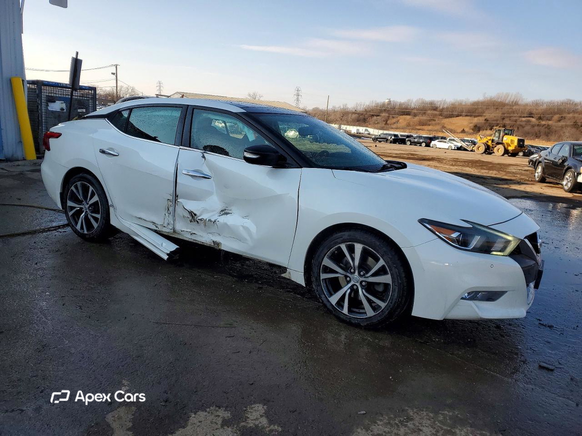 Nissan Maxima 2018