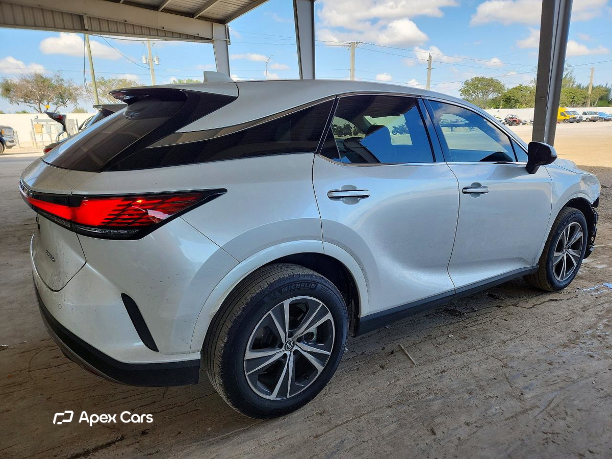 Lexus RX 2024