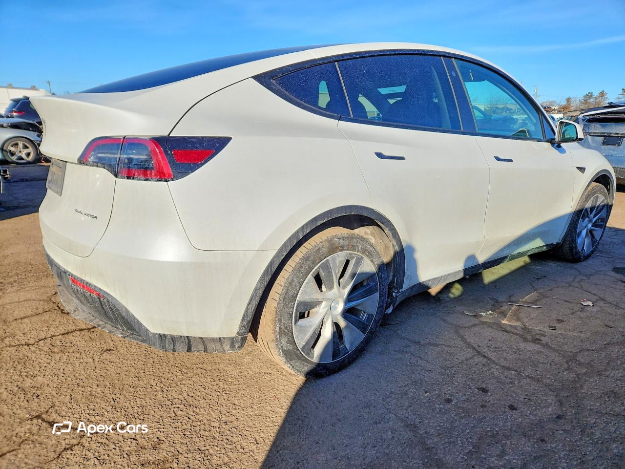 Tesla Model Y 2023