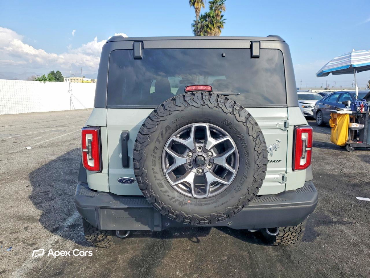 Ford Bronco 2023