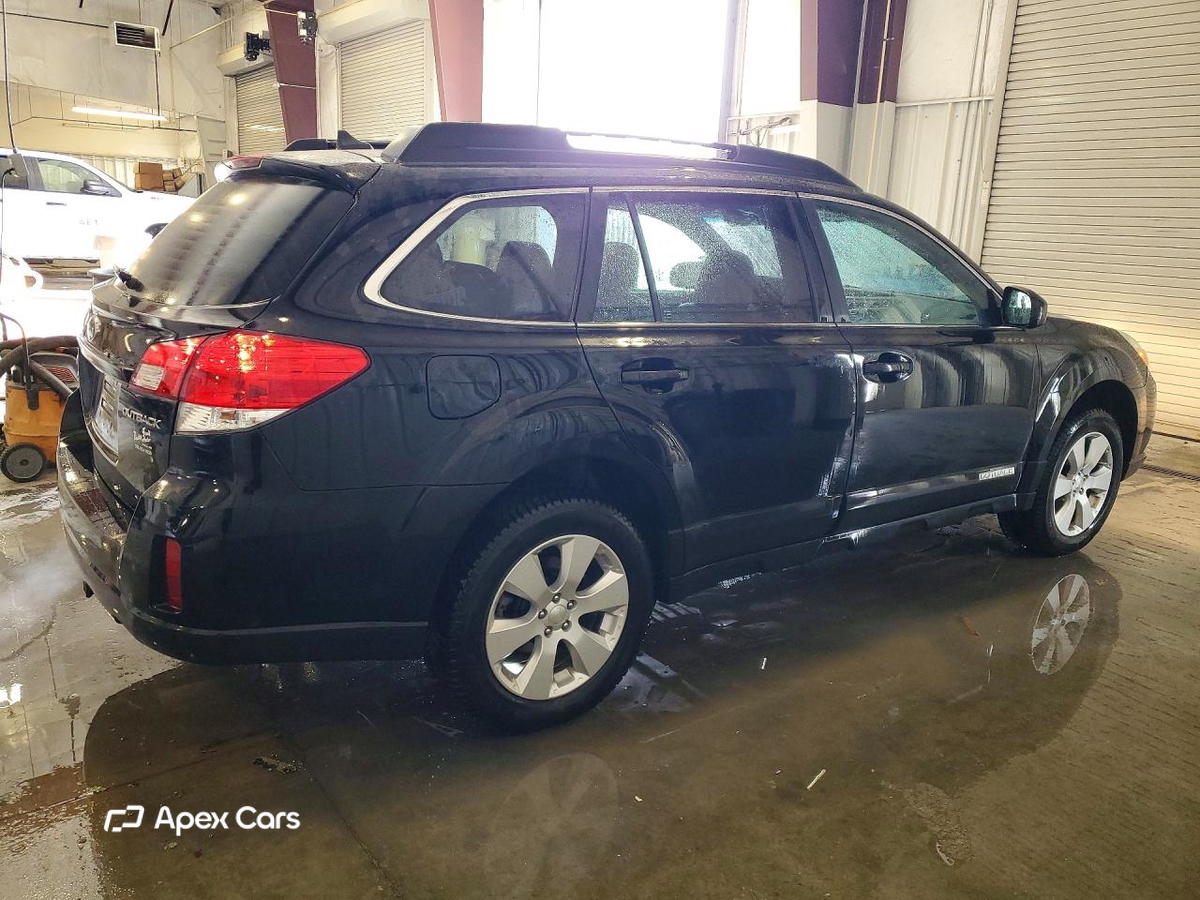 Subaru Outback 2011
