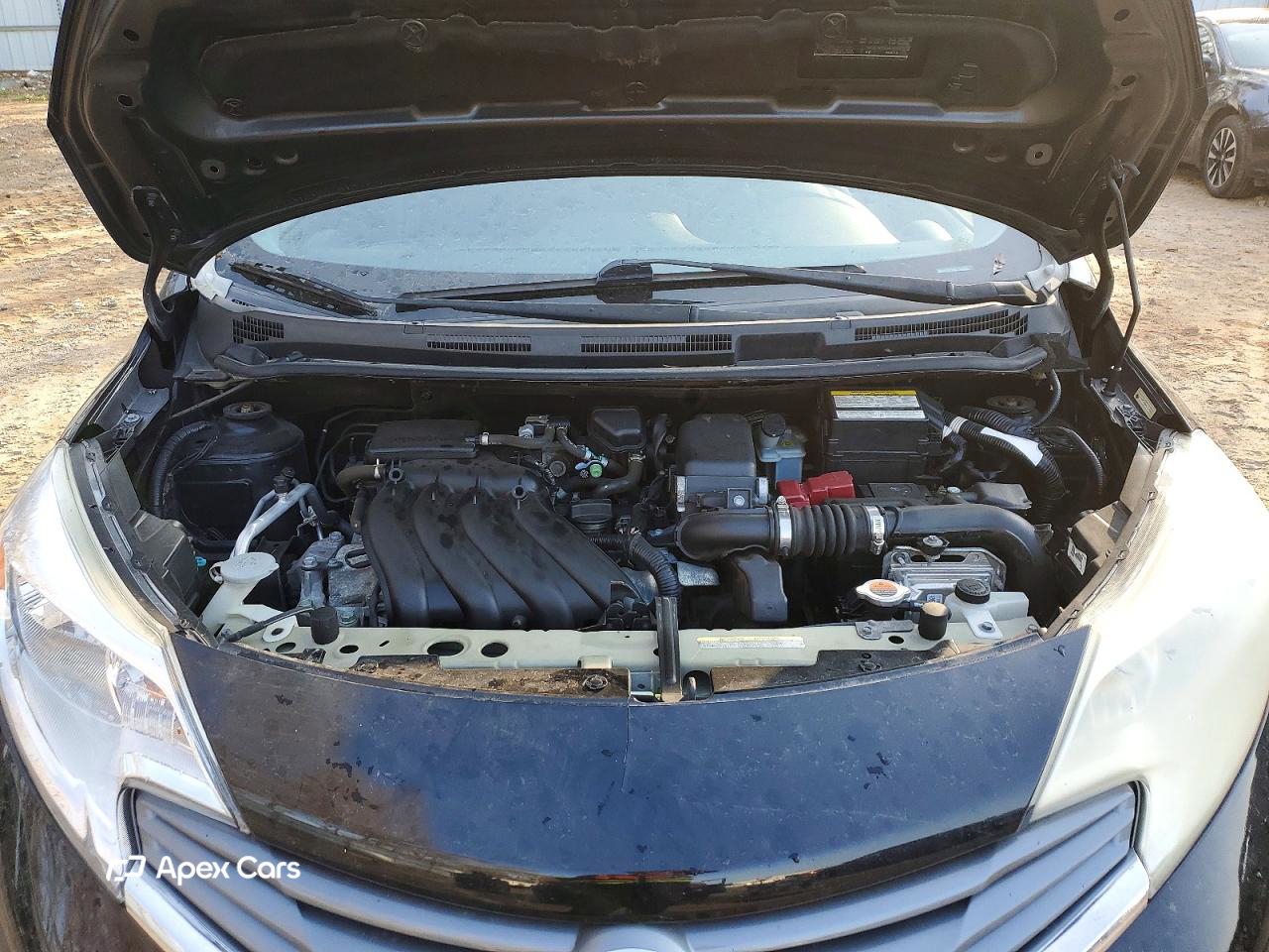 Nissan Versa 2015