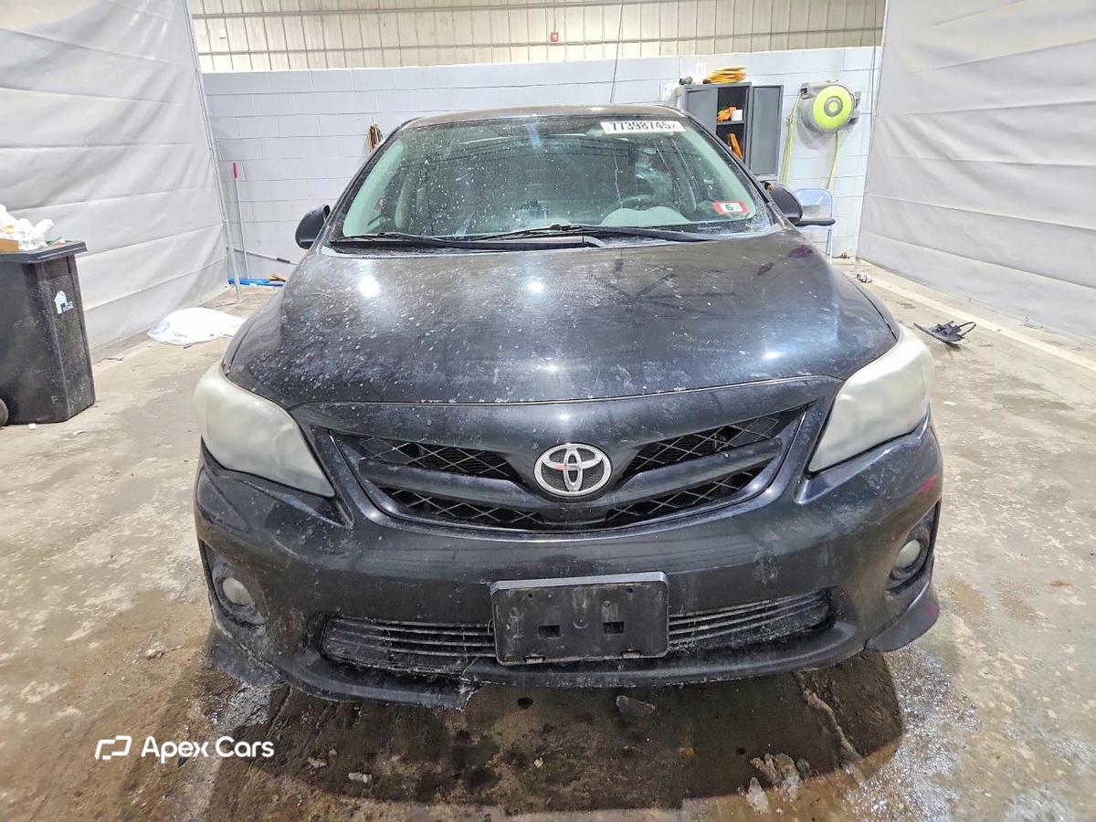 Toyota Corolla 2013