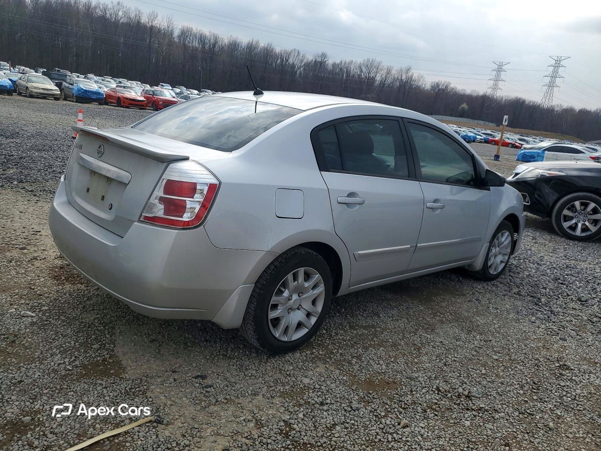 Nissan Sentra 2011