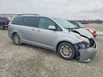 Toyota Sienna 2012