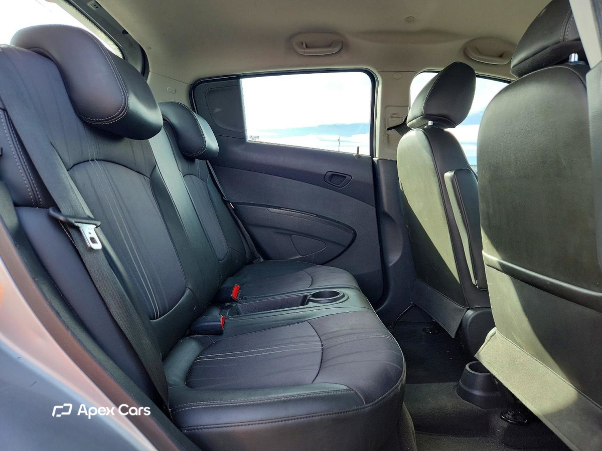 Chevrolet Spark 2015