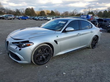 Alfa Romeo Giulia 2018 - Image 1 of 14