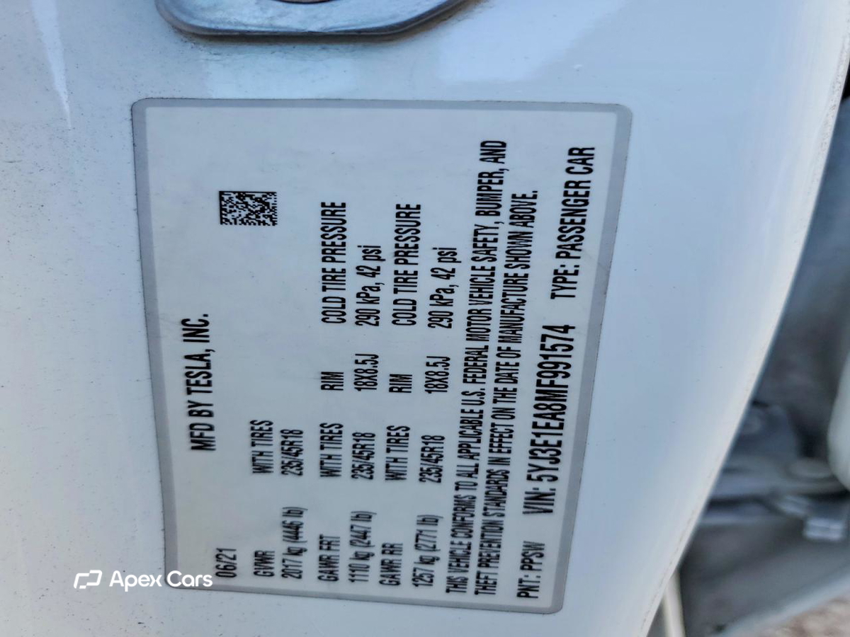 Tesla Model 3 2021