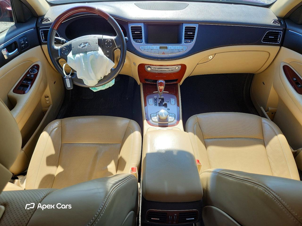 Hyundai Genesis 2012