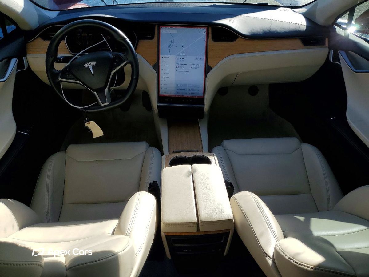 Tesla Model S 2018