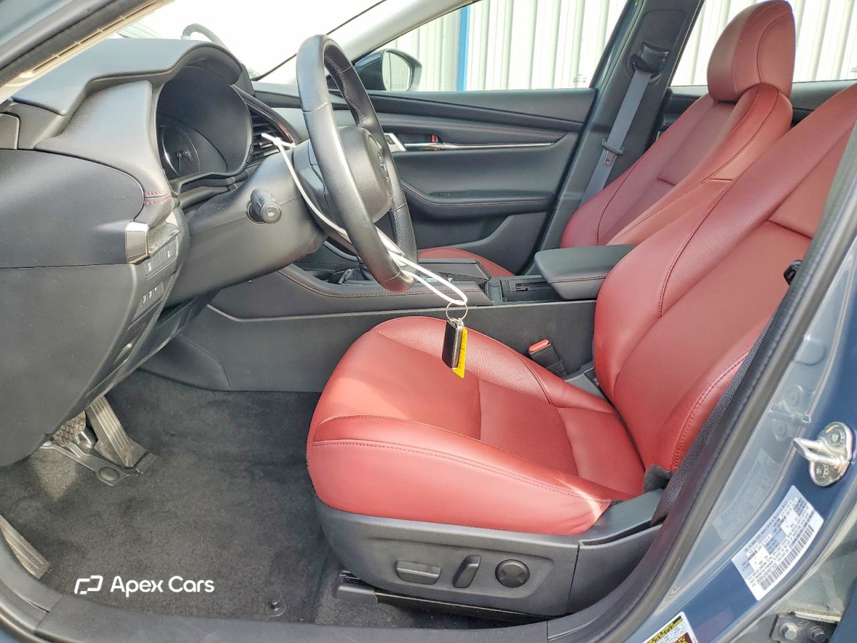 Mazda 3 2023