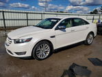 Ford Taurus 2015