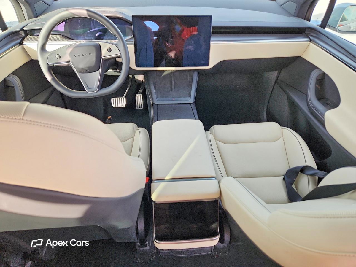 Tesla Model X 2026
