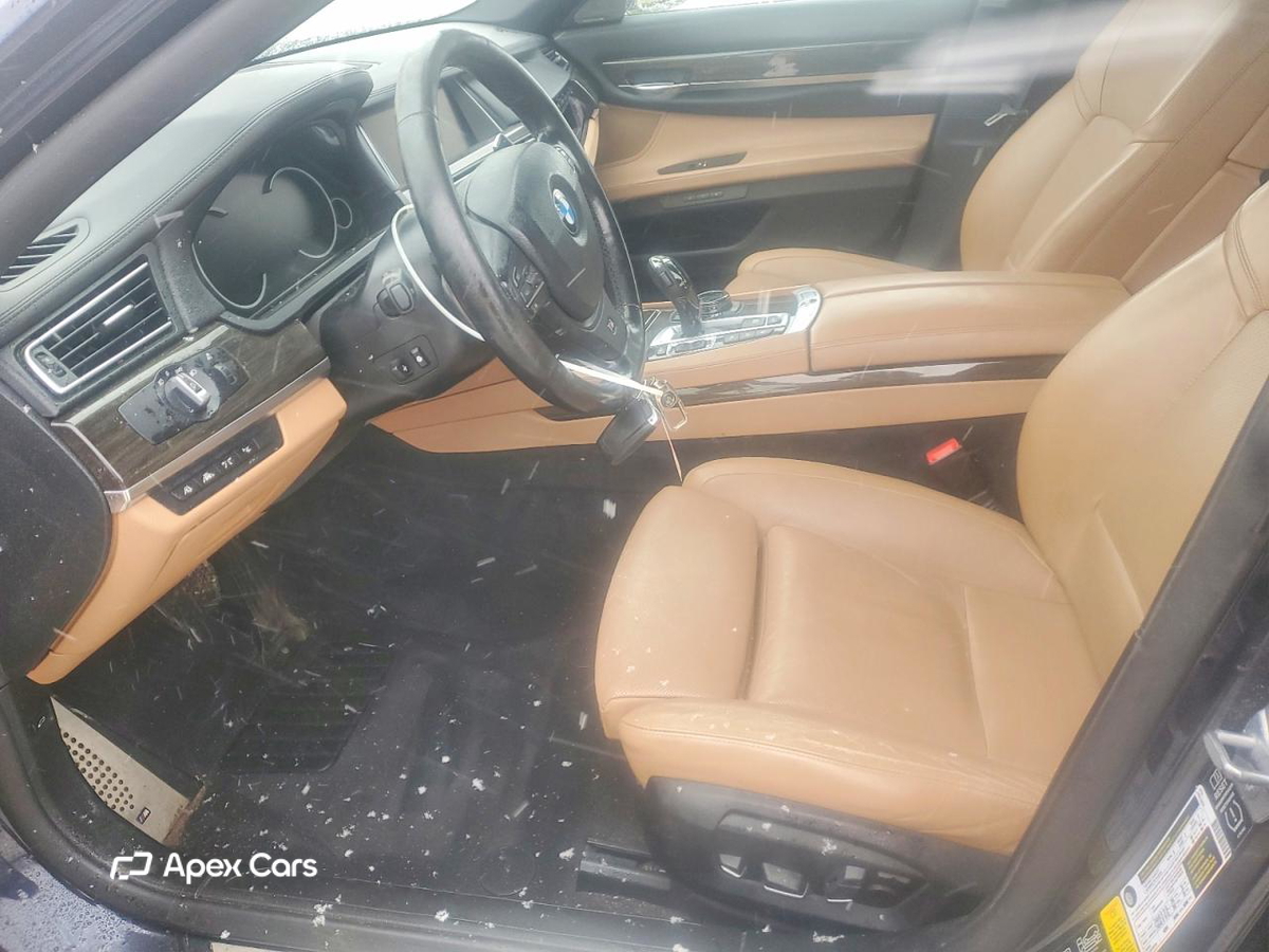 BMW Series 7 2014